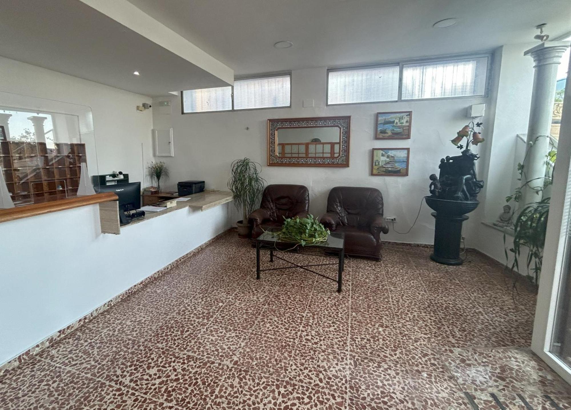 El Ancla Hotel Alcala del Rio Luaran gambar